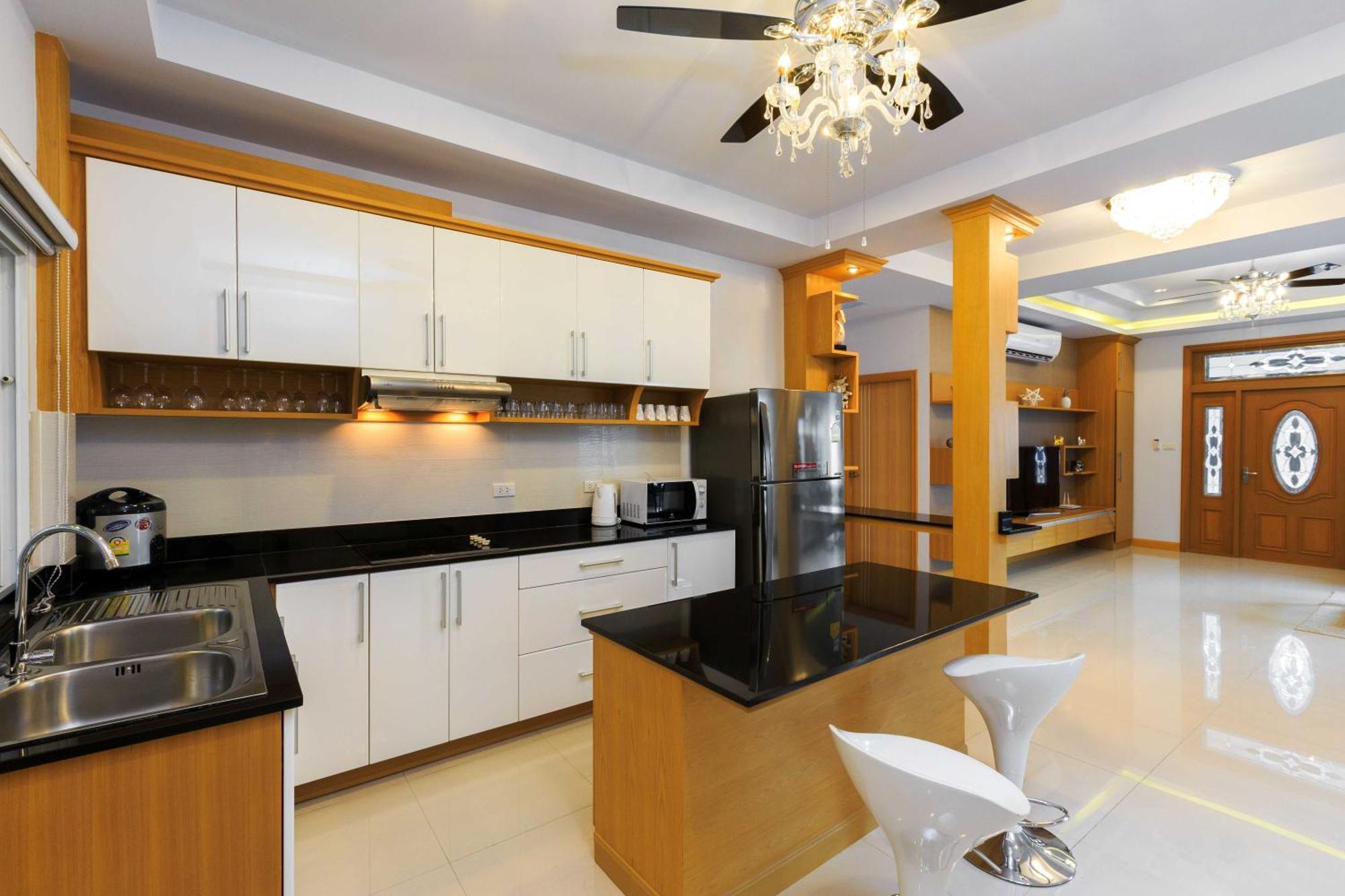 Pattaya Private Villa - Pool,Sauna,Snooker,Bbq Dış mekan fotoğraf